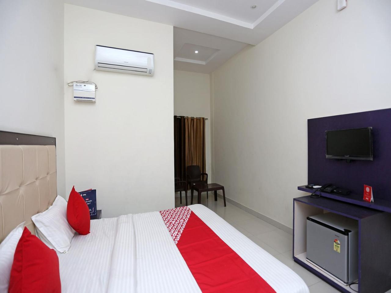 Hotel Namo Palace Kota  Buitenkant foto