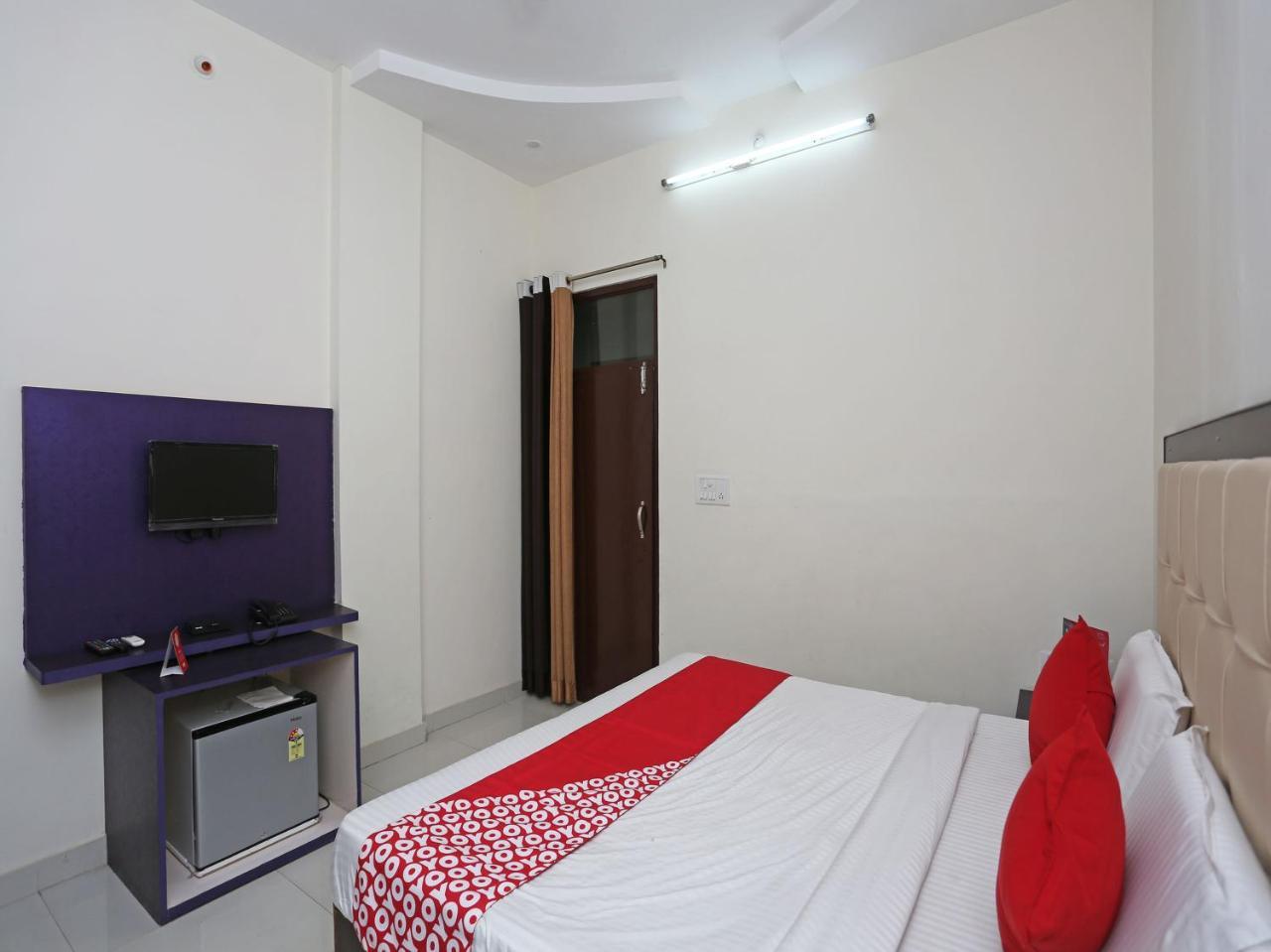 Hotel Namo Palace Kota  Buitenkant foto