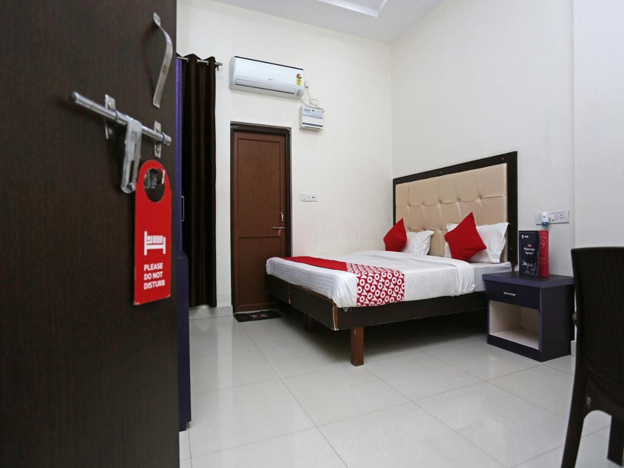 Hotel Namo Palace Kota  Buitenkant foto