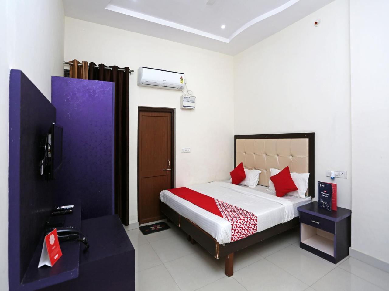 Hotel Namo Palace Kota  Buitenkant foto