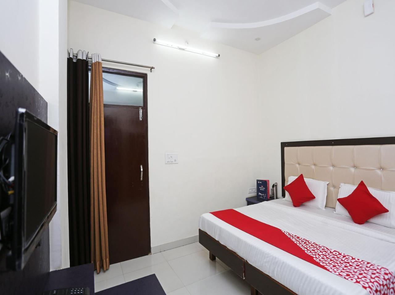 Hotel Namo Palace Kota  Buitenkant foto